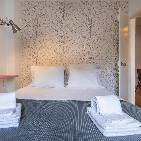 Alfama 2Bdr Duplex Apartment W/ Balcony By Lovelystay Lisboa Ngoại thất bức ảnh