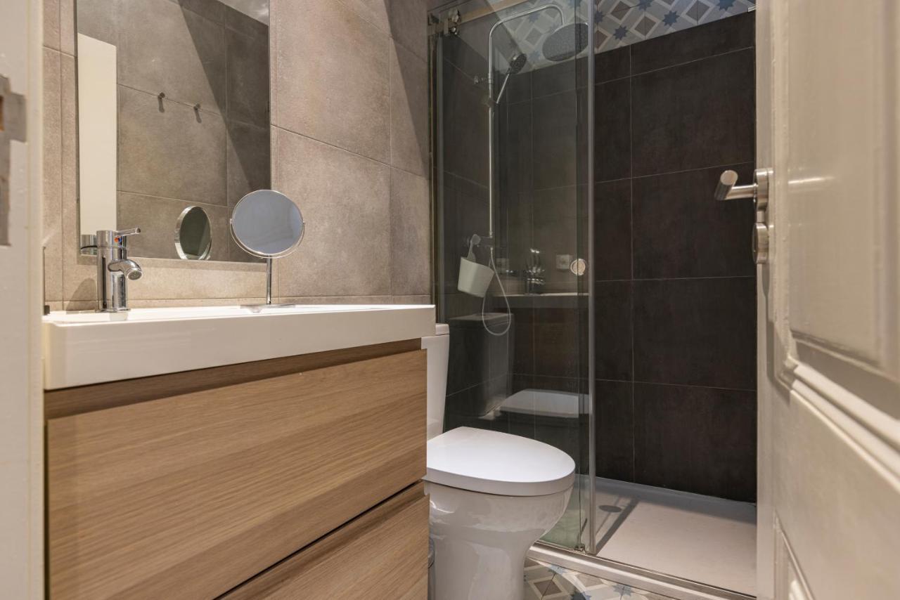 Alfama 2Bdr Duplex Apartment W/ Balcony By Lovelystay Lisboa Ngoại thất bức ảnh